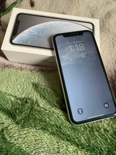 iPhone XR