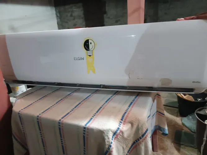 Ótima oportunidade ar condicionado 24 mil BTUs inverter