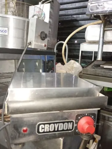 CHAPA PRENSSA ESTRIADA CROYDON