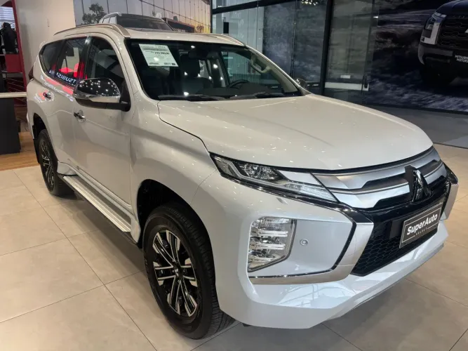 Mitsubishi Pajero Sport HPE 2.4 4X4 Diesel Aut. 2024