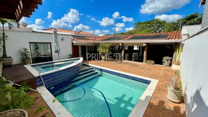 Casa à venda ( Edícula)com piscina aquecida e area gourmet no bairro Nova Piracicaba em Pi