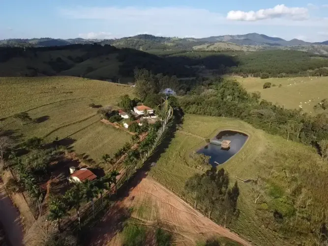 Sítio à Venda em Barão de Ataliba Nogueira com 25,10 Alqueires Paulista.
