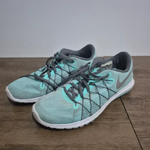 Tenis Nike feminino 