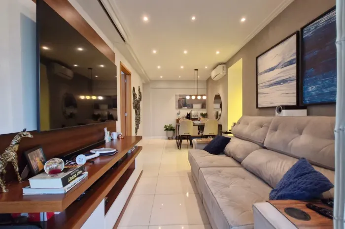 Apartamento à venda na Estrada Benvindo de Novaes, Recreio dos Bandeirantes, Rio de Janeir