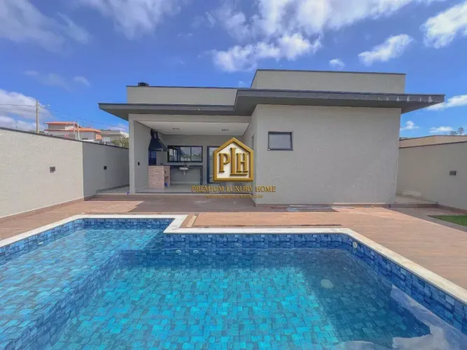 CASA EM CONDOMINIO FECHADO - 3 SUITES - OPORTUNIDADE