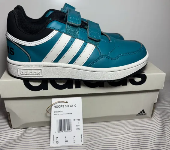 Tênis infantil adidas tamanho 32 velcro, novo