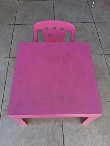 Mesa infantil