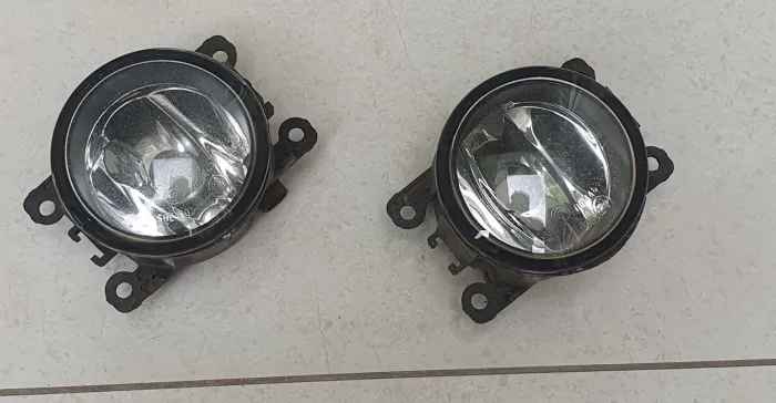 FAROL DE MILHA FORD KA 2015 DIANTE