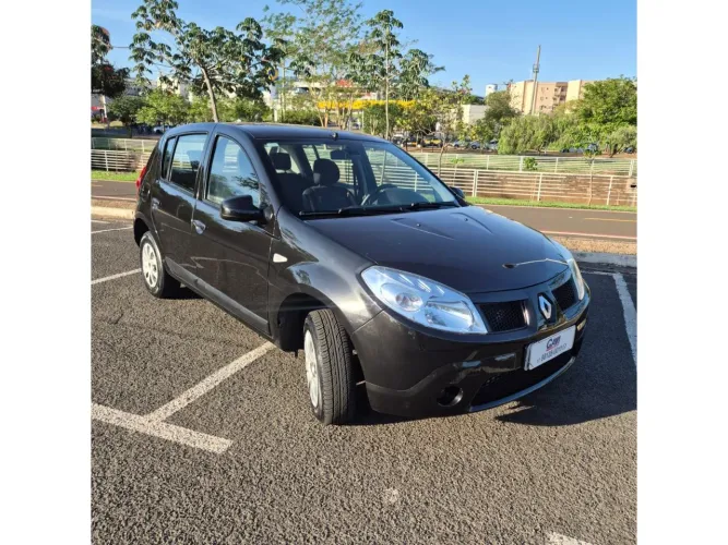 Renault Sandero Expression Flex 1.0 12V 5P 2011