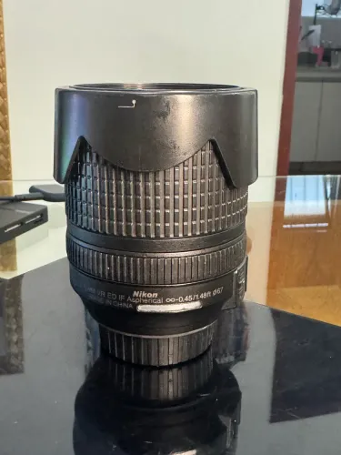 Lente Nikon 18-140mm 