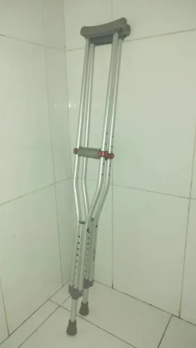 Muletas axilar
