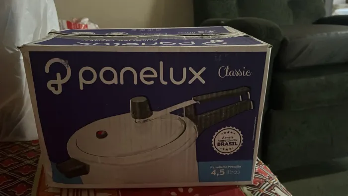 Panela de Pressão 4,5 litros. 55 reais