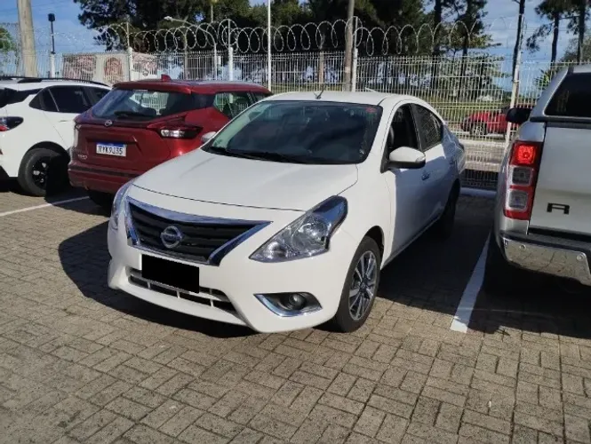 Nissan Versa SL 1.6 16V Flexstart 4P Aut. 2018
