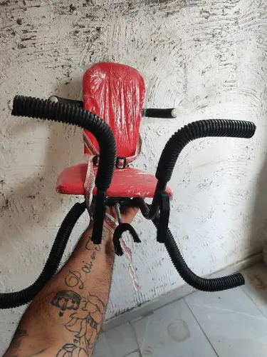 Cadeirinha pra criança