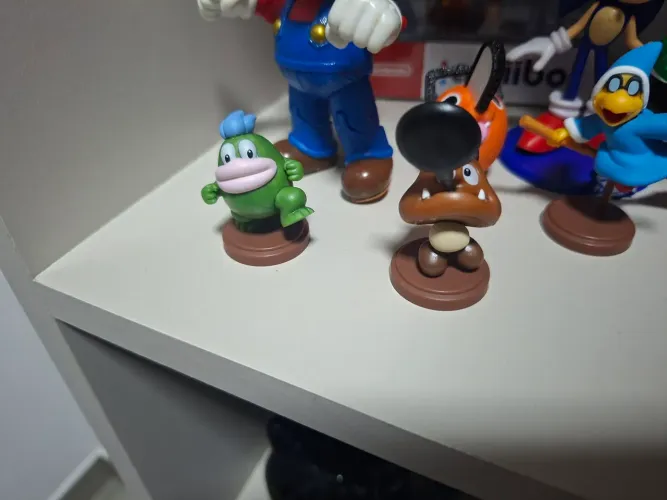 Choco egg furuta brindes super mario party