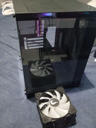 Gabinete gamer aquário preto