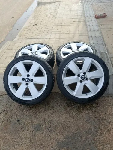 Rodas 17 original da Saveiro surf 