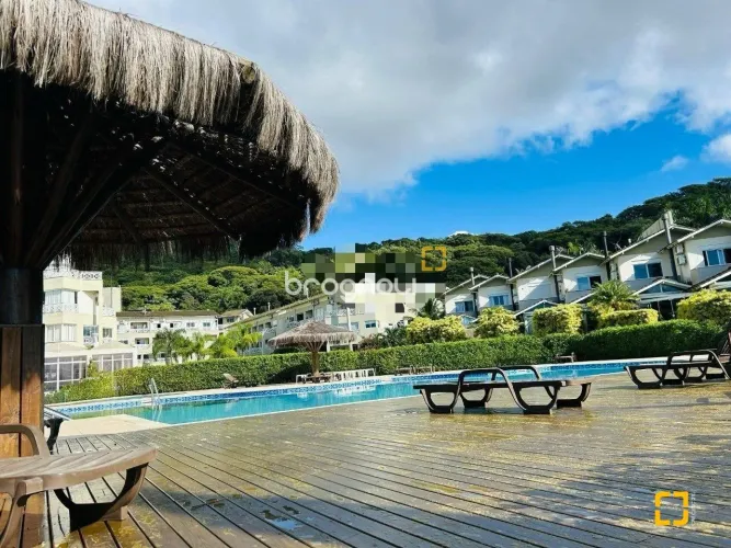 Apartamento duplex à venda no condomínio clube Porto da Lagoa - Lagoa da Conceição, Floria