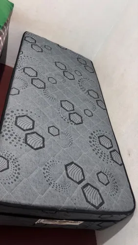 Cama de solteiro