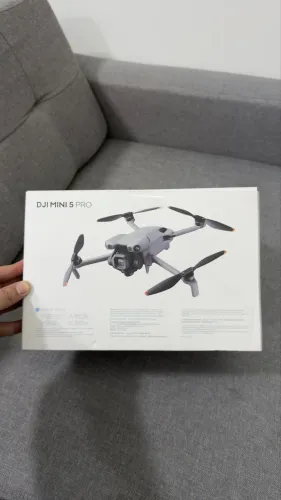 Drone DJI Mini 5 pro Fly More Combo Plus Usado