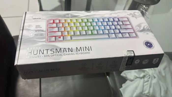 RAZER HUNTSMAN MINI MERCURY TECLADO GAMER 60%