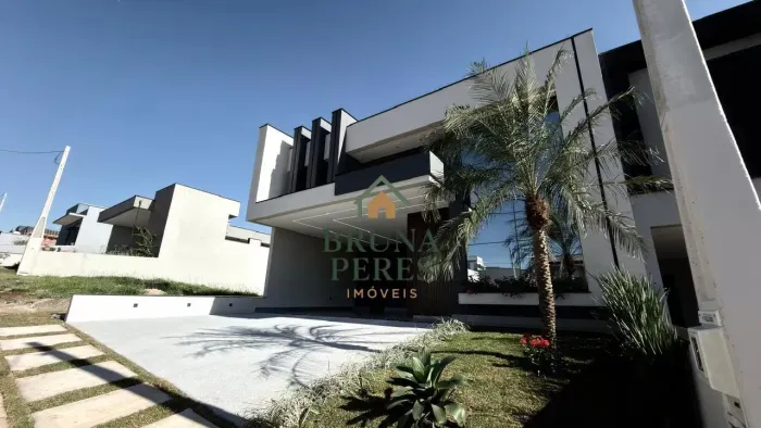 Casa em condomínio à venda, 205m², 3 suítes, Escritório, Lavabo, Piscina, 4 Vagas, Park Gr