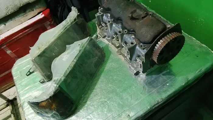 Cabeçote do Fiat uno mais farol 