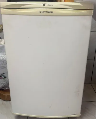 FRIGOBAR R130 ELETROLUX