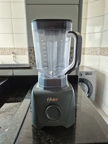 Liquidificador Oster 1100W 3,2L CINZA