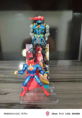 Superman e Darkseid - Sunny