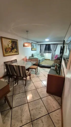 Apartamento com 2 Quartos para alugar, 84m² - Praia de Costa