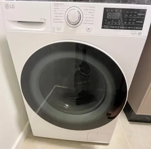 Excelente Máquina Lava 12 Kg e seca 7 Kg LG! pouco usada ! Motivo mudança