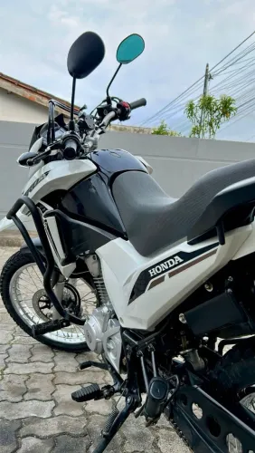Honda Bros 160 2023 muito nova