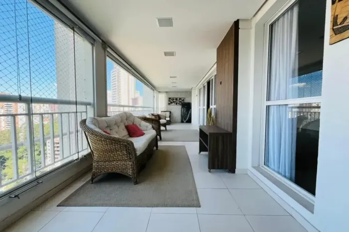 Imóvel para venda tem 200 metros quadrados com 3 quartos em Vila Andrade - São Paulo - SP