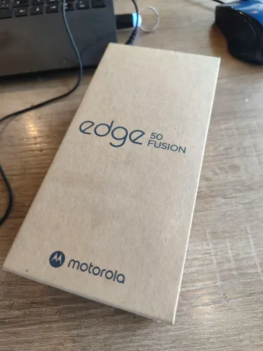 Motorola 50 Fusion