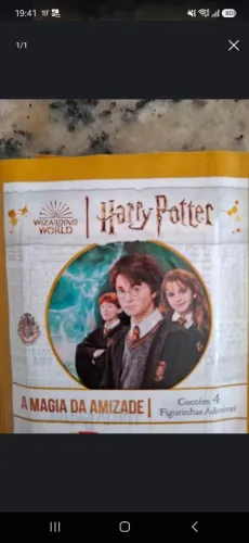 17 pacotinhos de figurinhas Harry Potter
