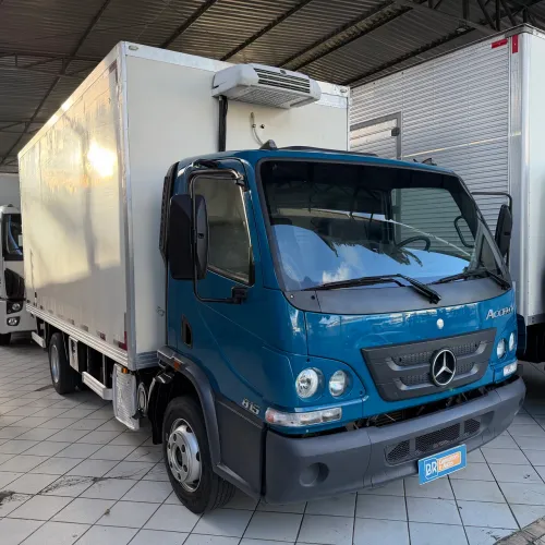 Mercedes accelo 815 2013/2013 Baú Frio -5° Extra Muito Novo
