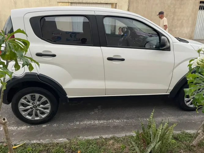 Fiat Mobi Like 1.0 Fire Flex 5P. 2023