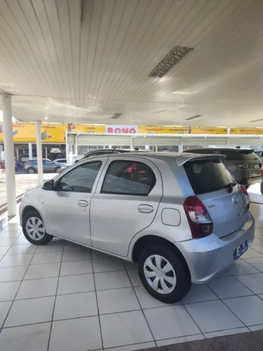 Toyota Etios X 1.3 Flex 16V 5P Mec. 2020