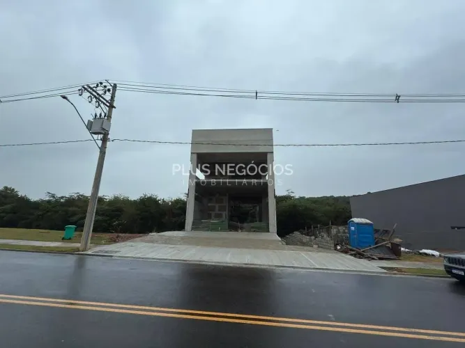 Galpão Comercial | Locação | Alphaville Nova Esplanada | 464 m²