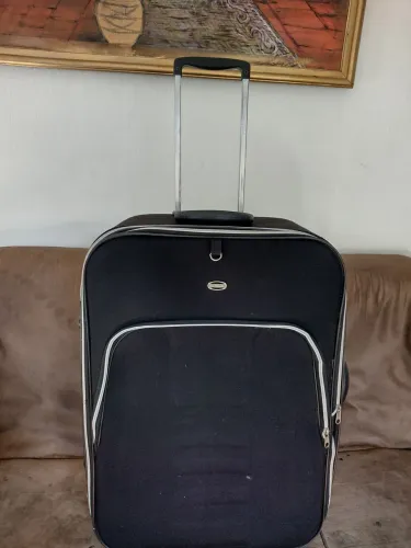 Vendo mala de viagem 32 kg