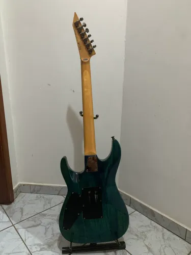 Vendo guitarra LTD MH100