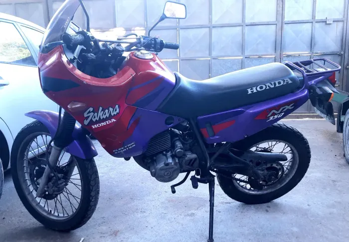 Vendo minha Sahara 350 