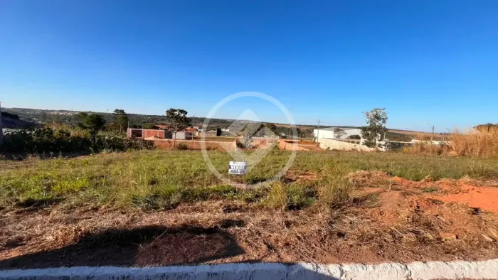 Vende-se 2 ágios lado a lado Portal das Águas | Hidrolândia codigo: 358836