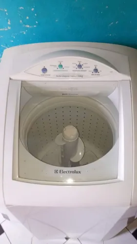 Máquina de lavar 6kg TD filé só pegar e usar 