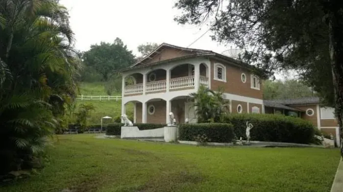 EXCELENTE CHÁCARA A VENDA NO SUL DE MINAS