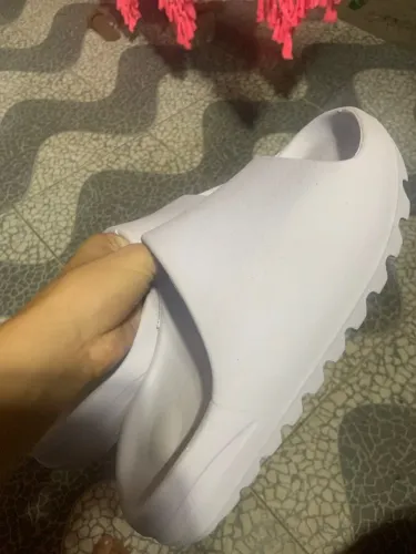 chinelo slides branco, nunca usado novinho em folha 