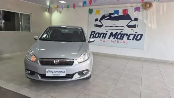 Fiat Grand Siena Attrac. 1.4 EVO F.flex 8V 2014