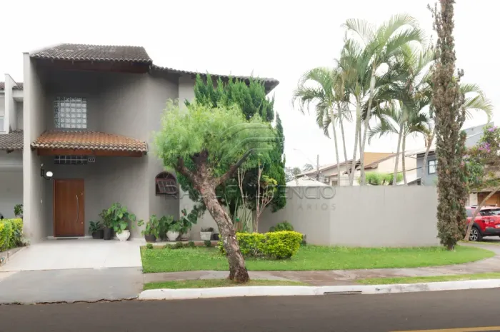 Condominio Aspen Park - 240m2 área total privativa e 334m2 de terreno, 4 quartos sendo 2 s