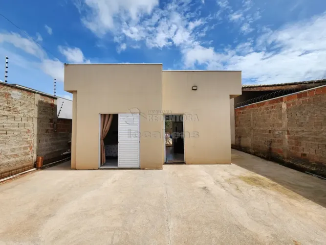 Villa Madalena - Casa semi nova, com 2 dorms, sala, cozinha, wc, quintal